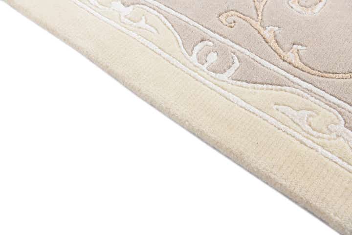 5' 9 x 8' Hand Knotted Darya Rug