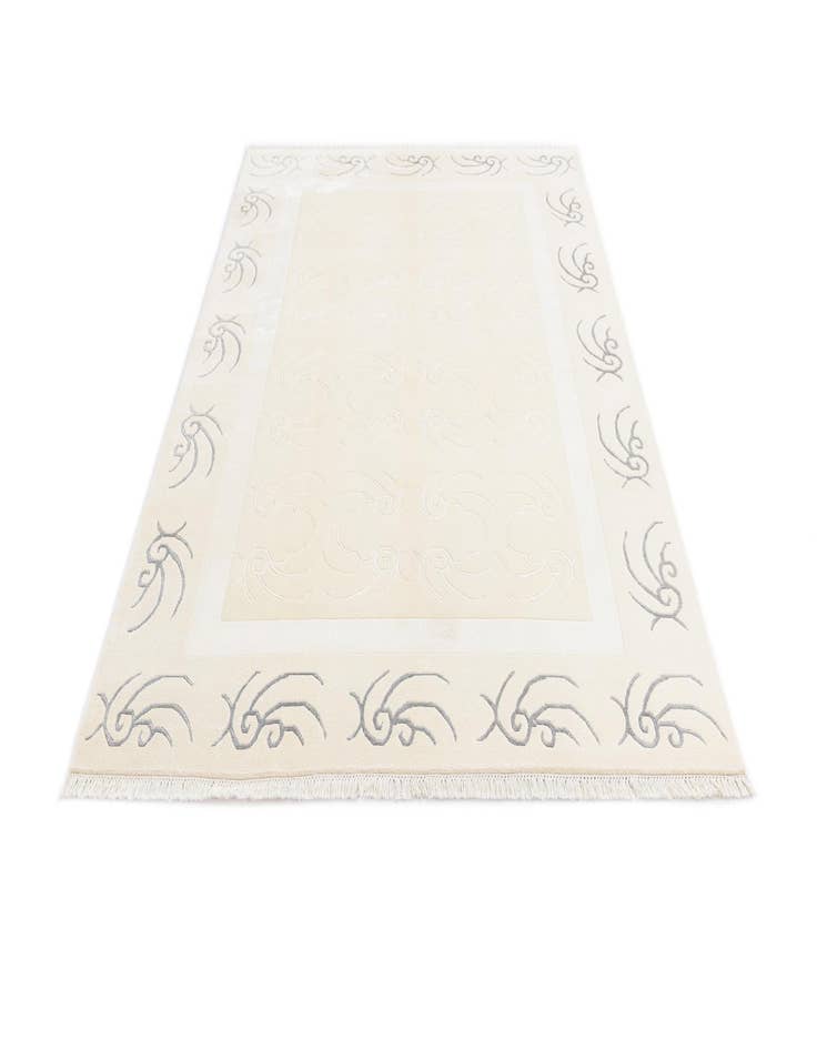 Detail image of 5' 6 x 7' 10  Hand Knotted Darya Rug