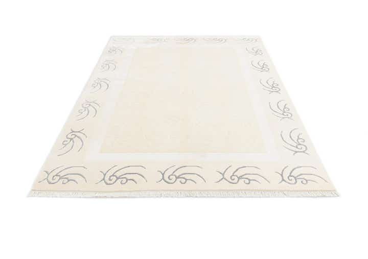 5' 6 x 7' 10 Hand Knotted Darya Rug