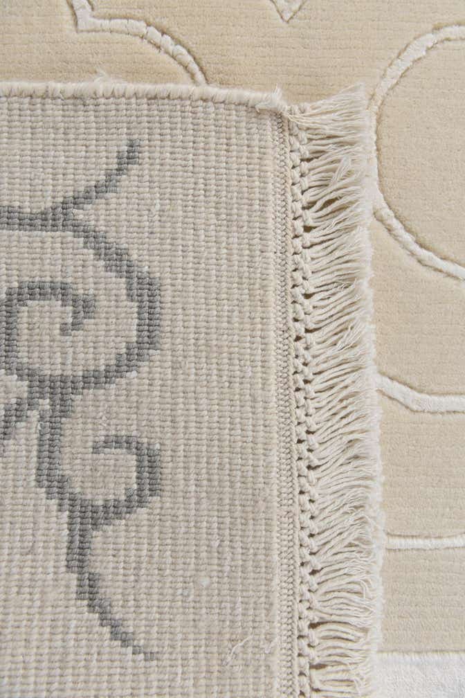 5' 6 x 7' 10 Hand Knotted Darya Rug