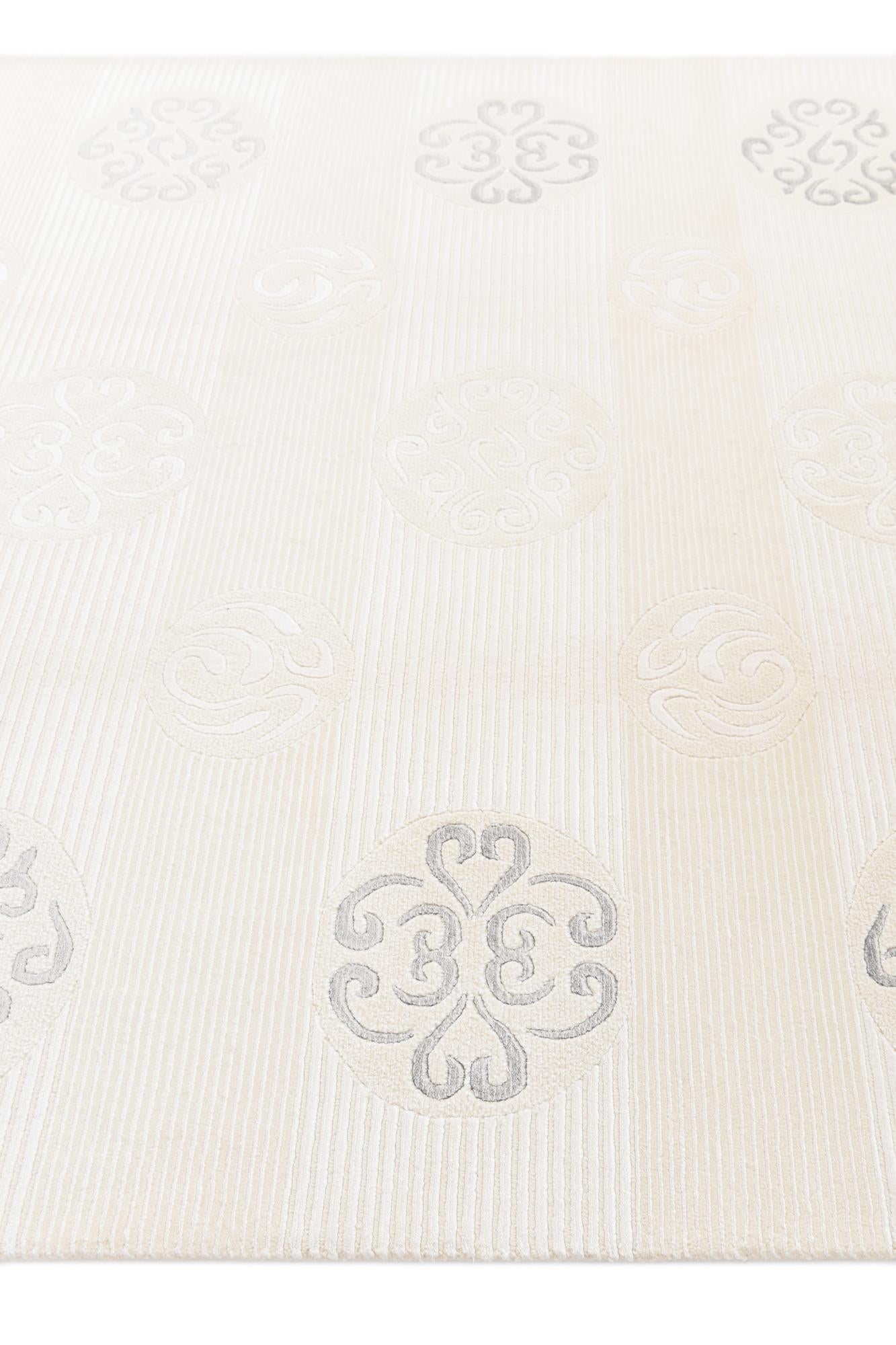 5' 7 x 8' Hand Knotted Darya Rug