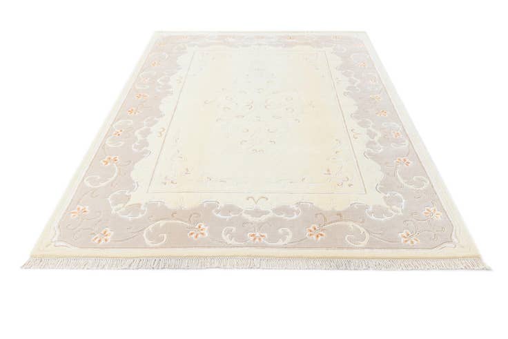 Detail image of 5' 7 x 7' 10 Hand Knotted Darya Rug