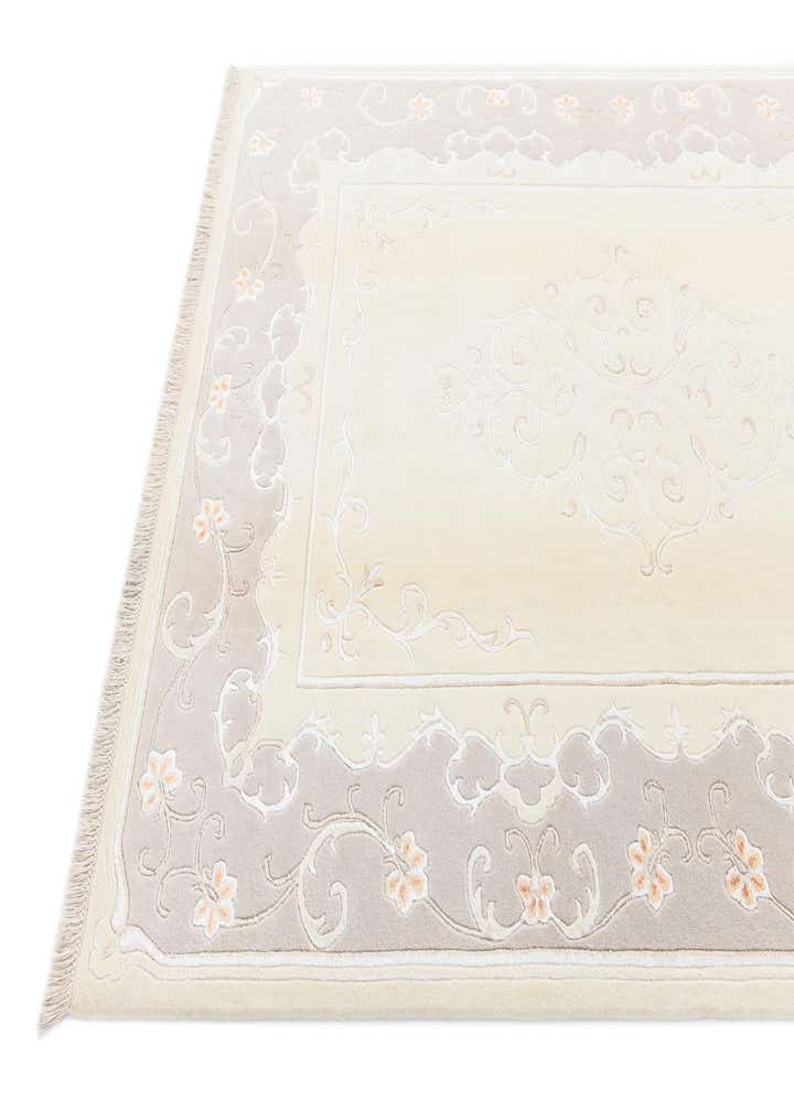 5' 7 x 7' 10 Hand Knotted Darya Rug