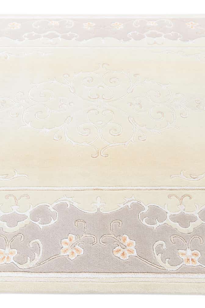 5' 7 x 7' 10 Hand Knotted Darya Rug