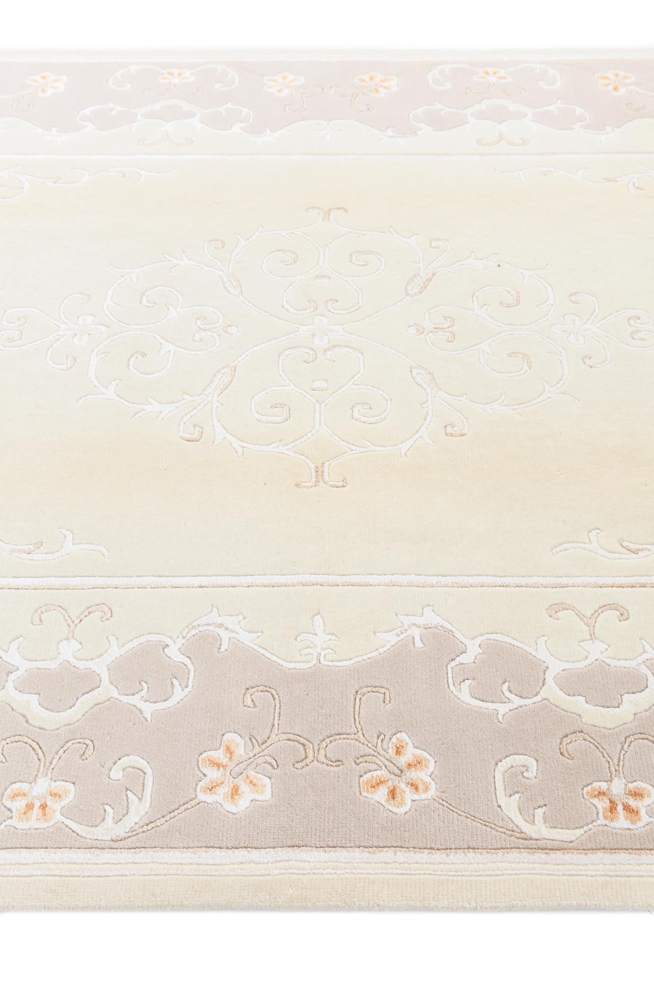 5' 7 x 8' Hand Knotted Darya Rug