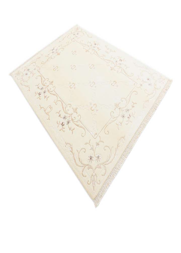 5' 8 x 7' 8 Hand Knotted Darya Rug