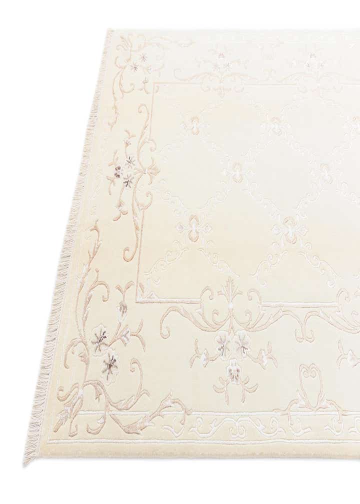5' 8 x 7' 8 Hand Knotted Darya Rug