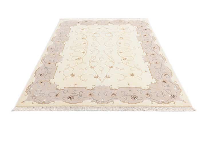 5' 9 x 7' 11 Hand Knotted Darya Rug