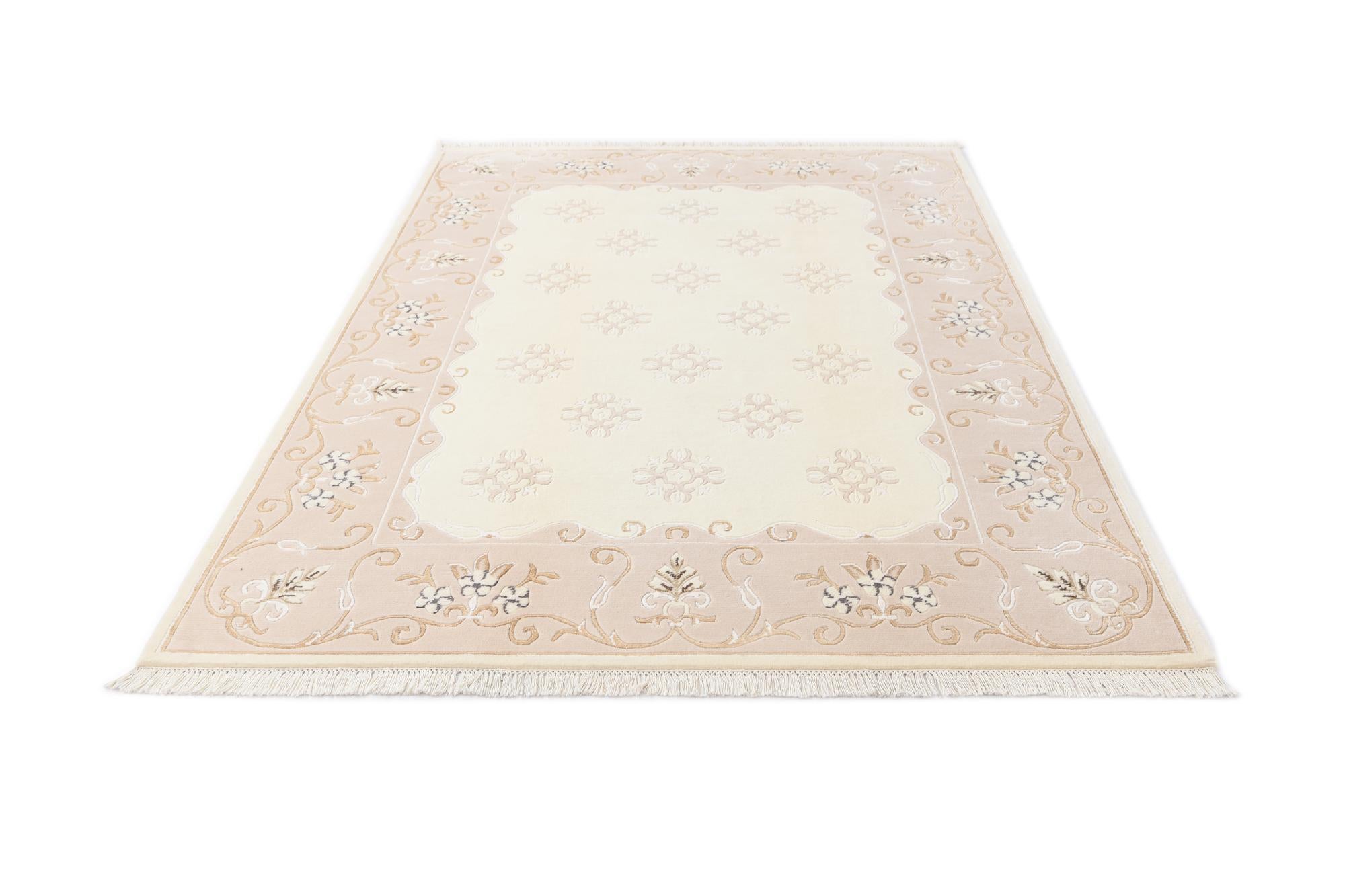 5' 8 x 7' 11 Hand Knotted Darya Rug