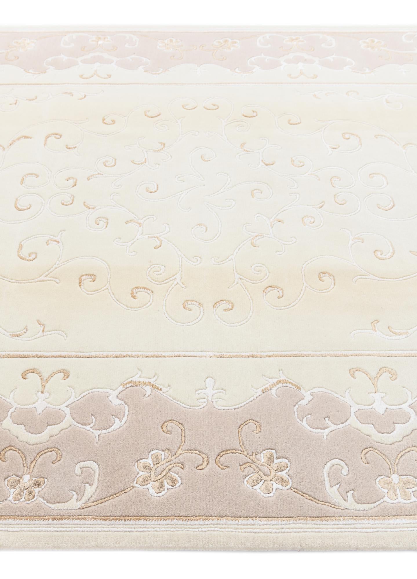 5' 8 x 8' Hand Knotted Darya Rug