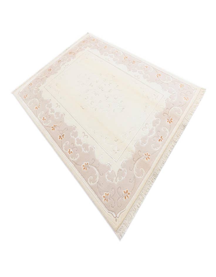 Detail image of 5' 7 x 7' 11 Hand Knotted Darya Rug