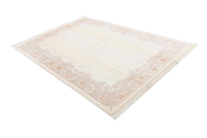 5' 7 x 7' 11 Hand Knotted Darya Rug