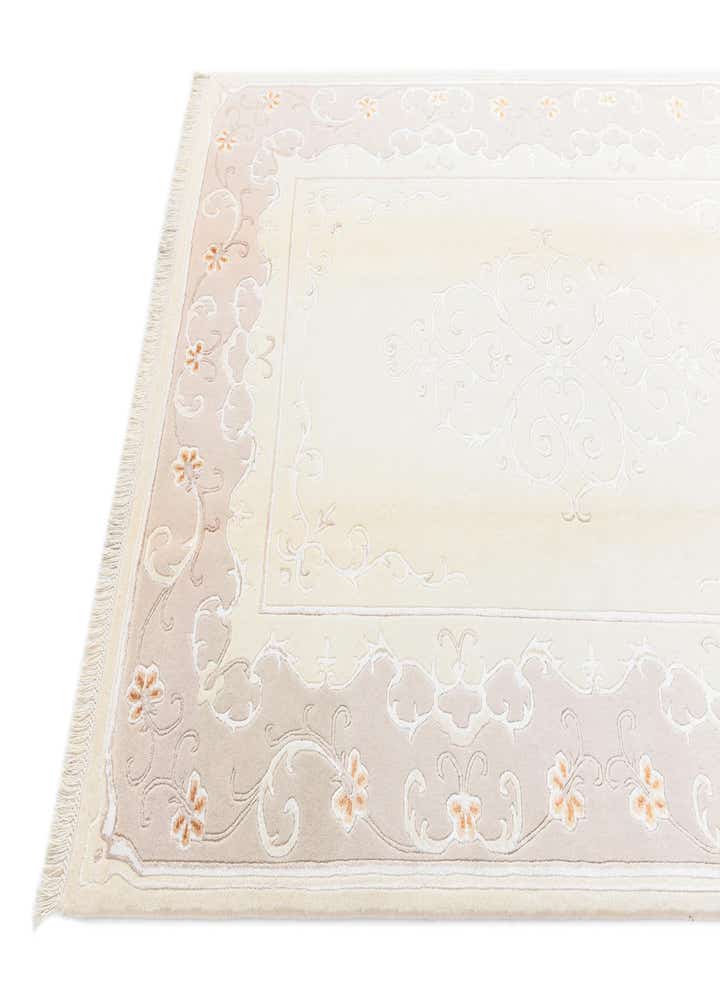 5' 7 x 7' 11 Hand Knotted Darya Rug