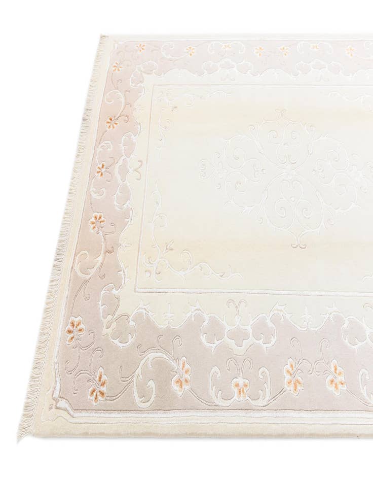 Detail image of 5' 7 x 7' 11 Hand Knotted Darya Rug