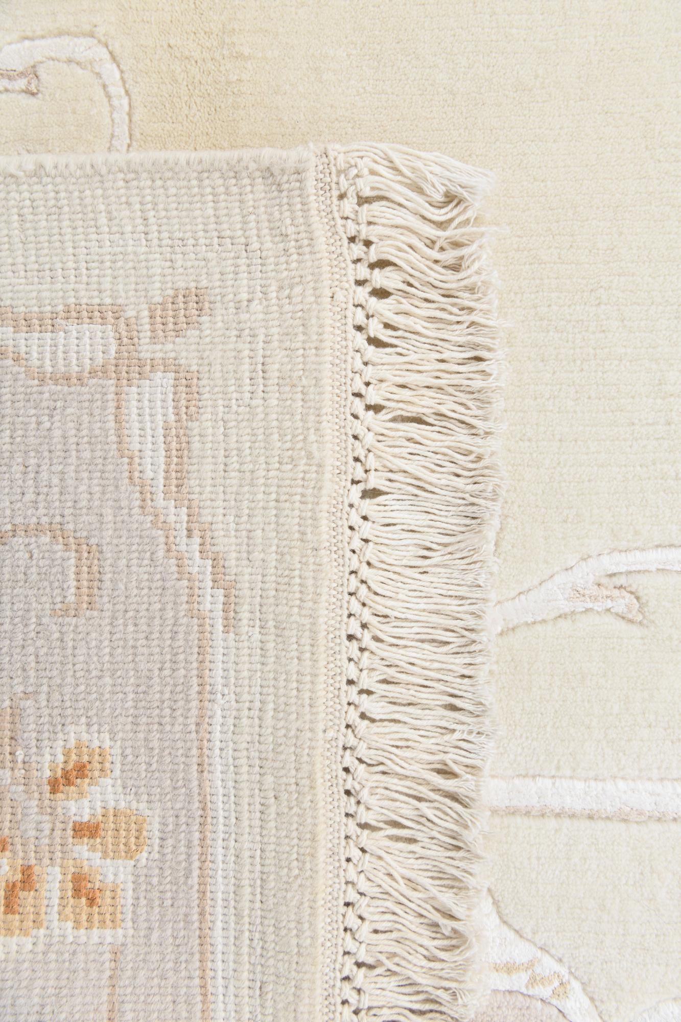 5' 7 x 7' 11 Hand Knotted Darya Rug