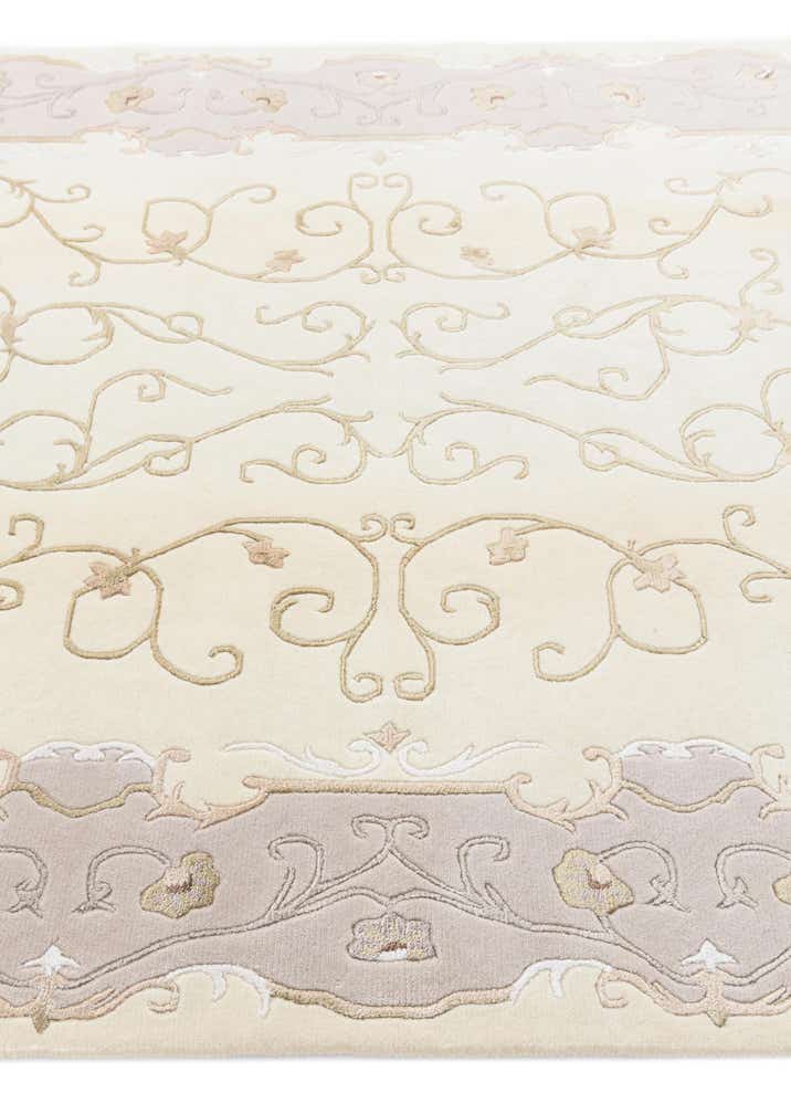 5' 8 x 8' Hand Knotted Darya Rug