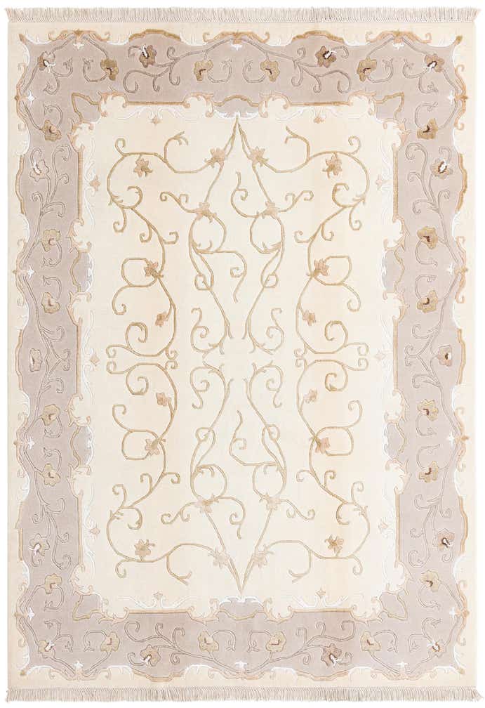 5' 8 x 8' Hand Knotted Darya Rug