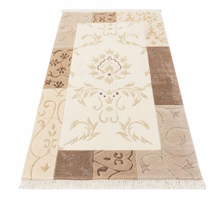 2' 7 x 4' 11 Hand Knotted Darya Rug