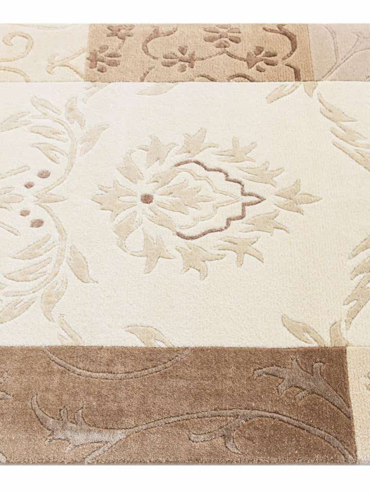 2' 7 x 4' 11 Hand Knotted Darya Rug