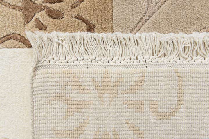 2' 7 x 4' 11 Hand Knotted Darya Rug