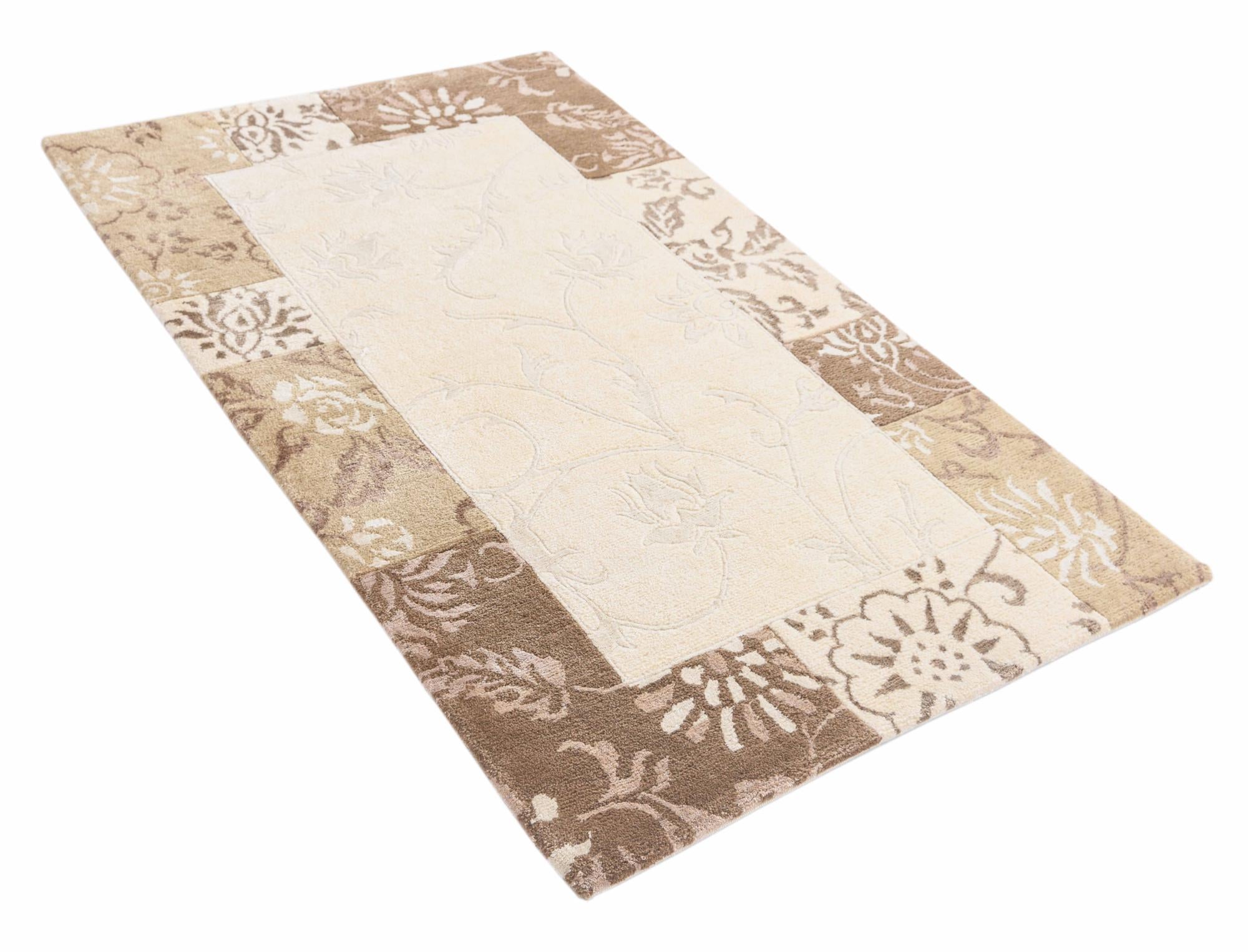 3' x 4' 11 Hand Knotted Darya Wool Rug