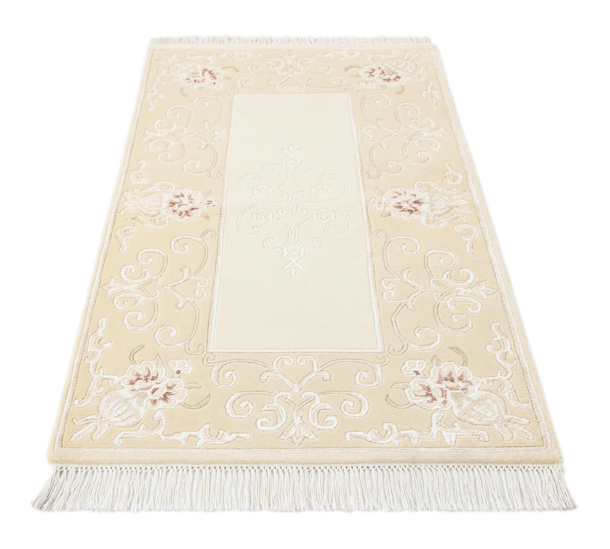 2' 7 x 4' 9 Hand Knotted Darya Rug