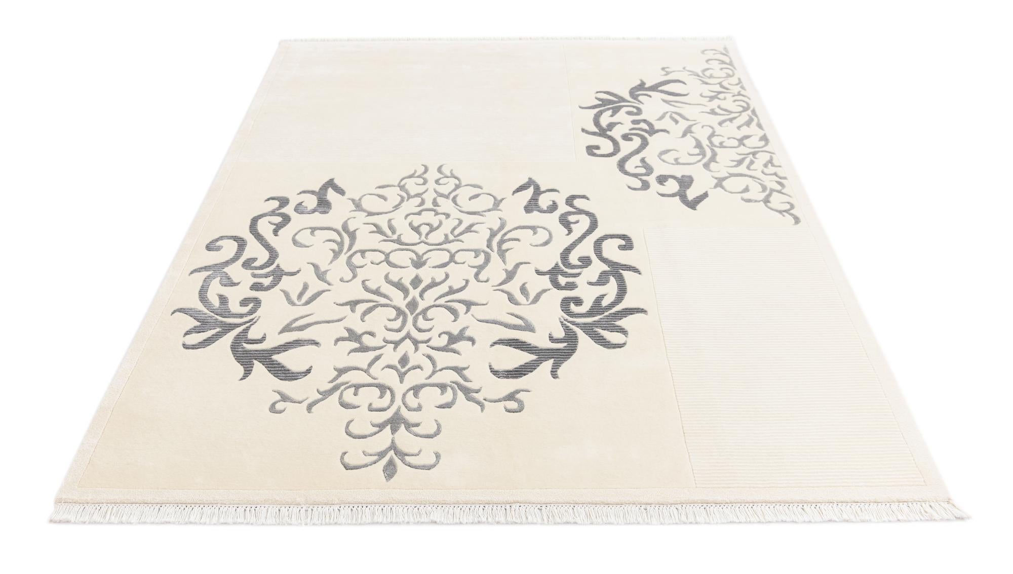 5' 5 x 7' 9 Hand Knotted Darya Rug
