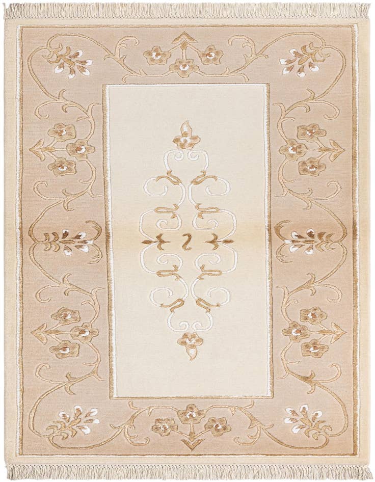 Detail image of 2' 9 x 5' Hand Knotted Darya Rug