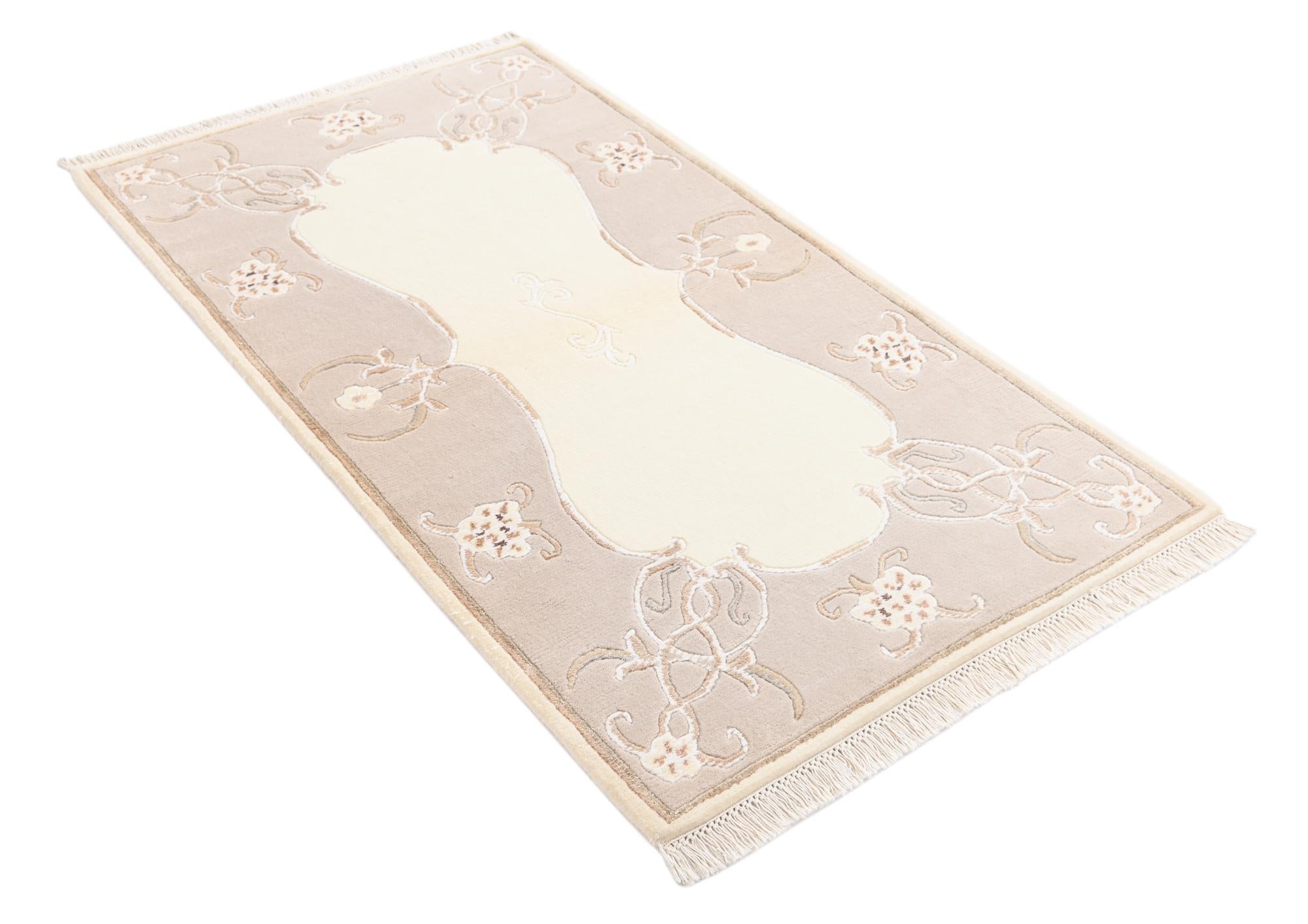 2' 9 x 5' Hand Knotted Darya Rug