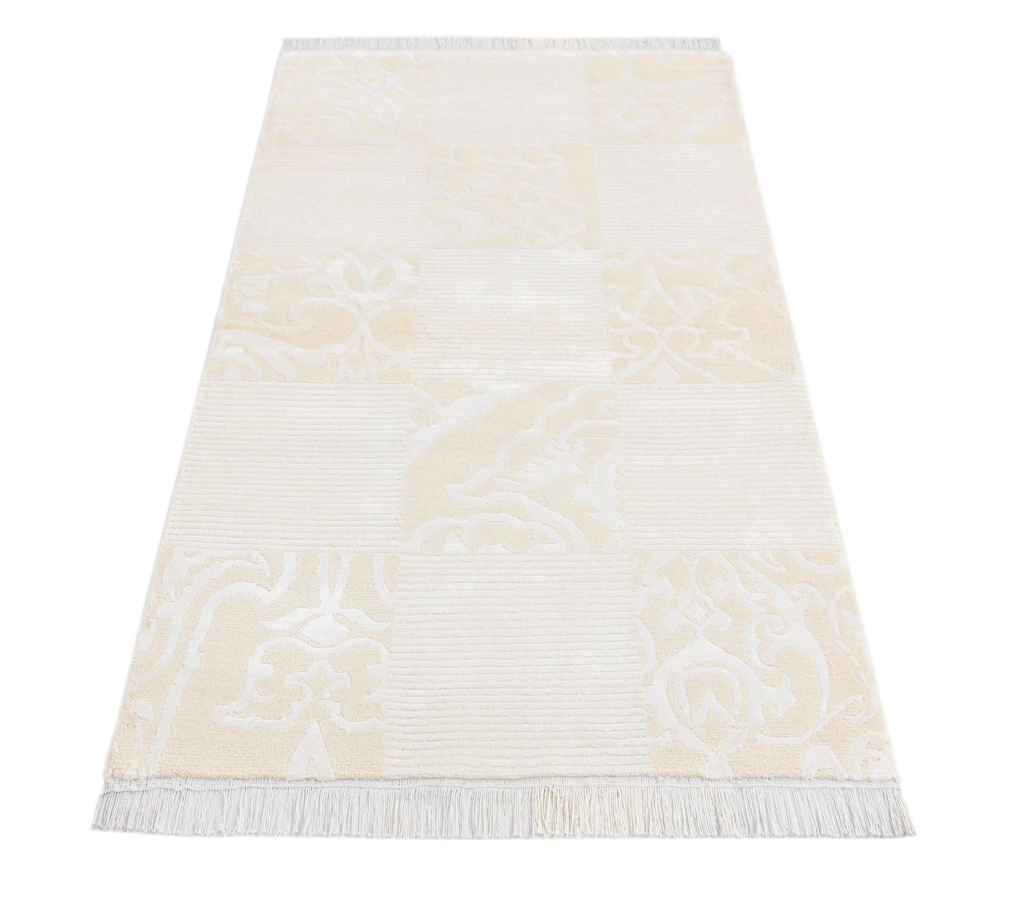 2' 7 x 5' 2 Hand Knotted Darya Rug