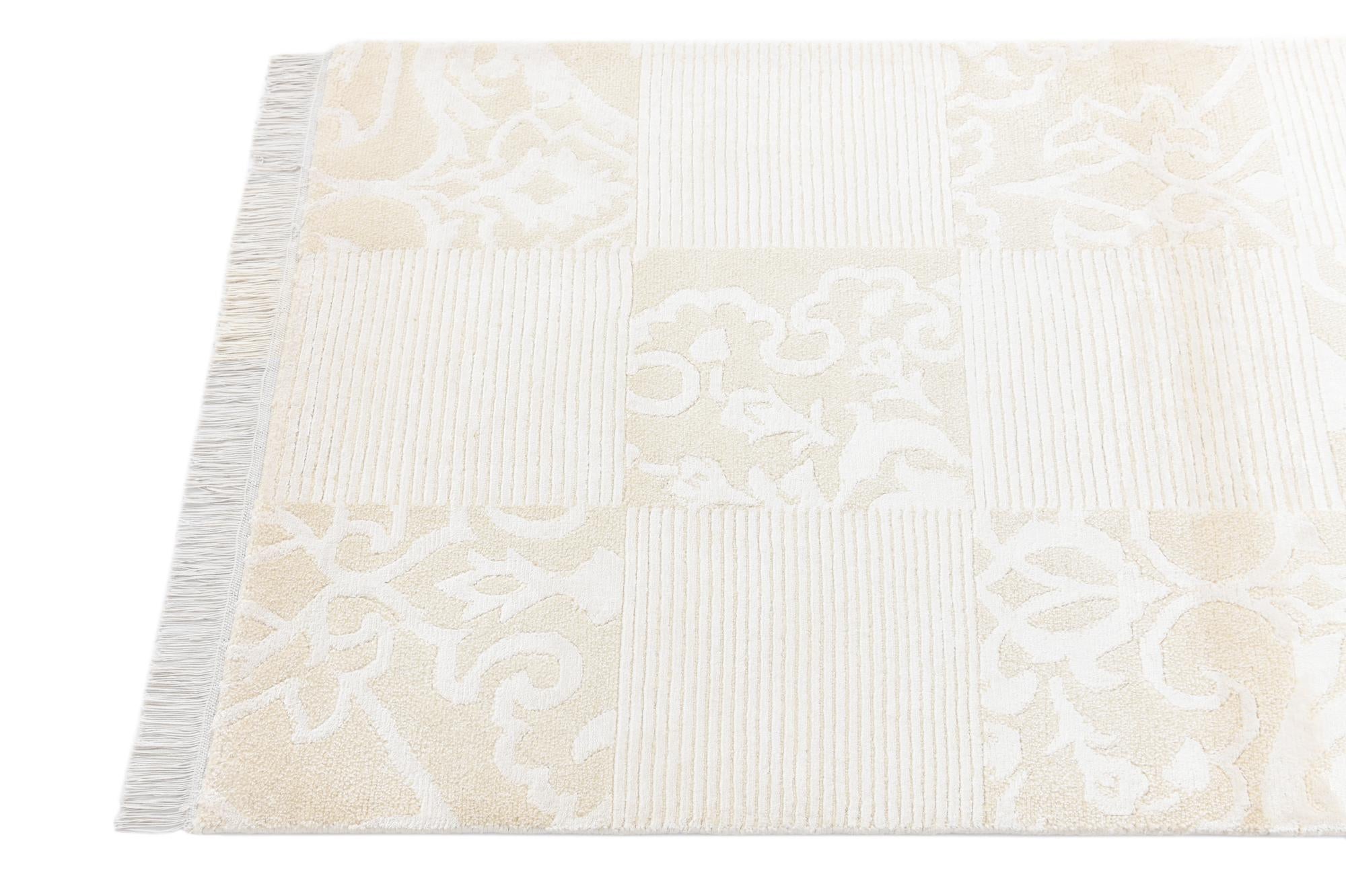 2' 7 x 5' 2 Hand Knotted Darya Rug
