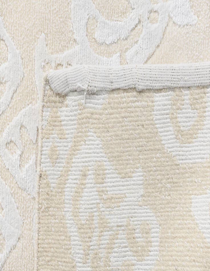 Detail image of 3' x 5'  Hand Knotted Darya Wool Rug