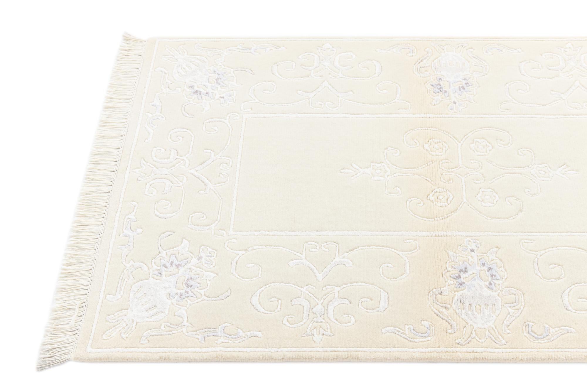 2' 7 x 4' 7 Hand Knotted Darya Rug