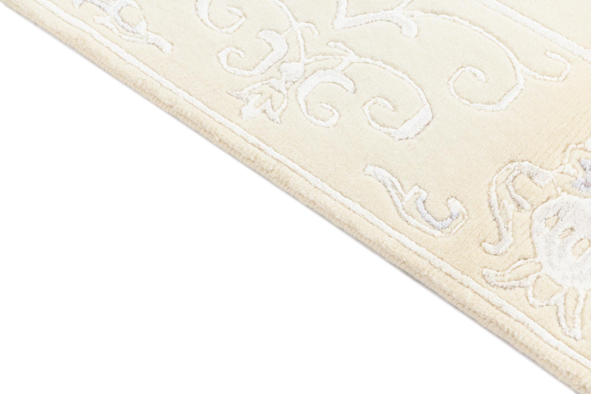 2' 7 x 4' 7 Hand Knotted Darya Rug