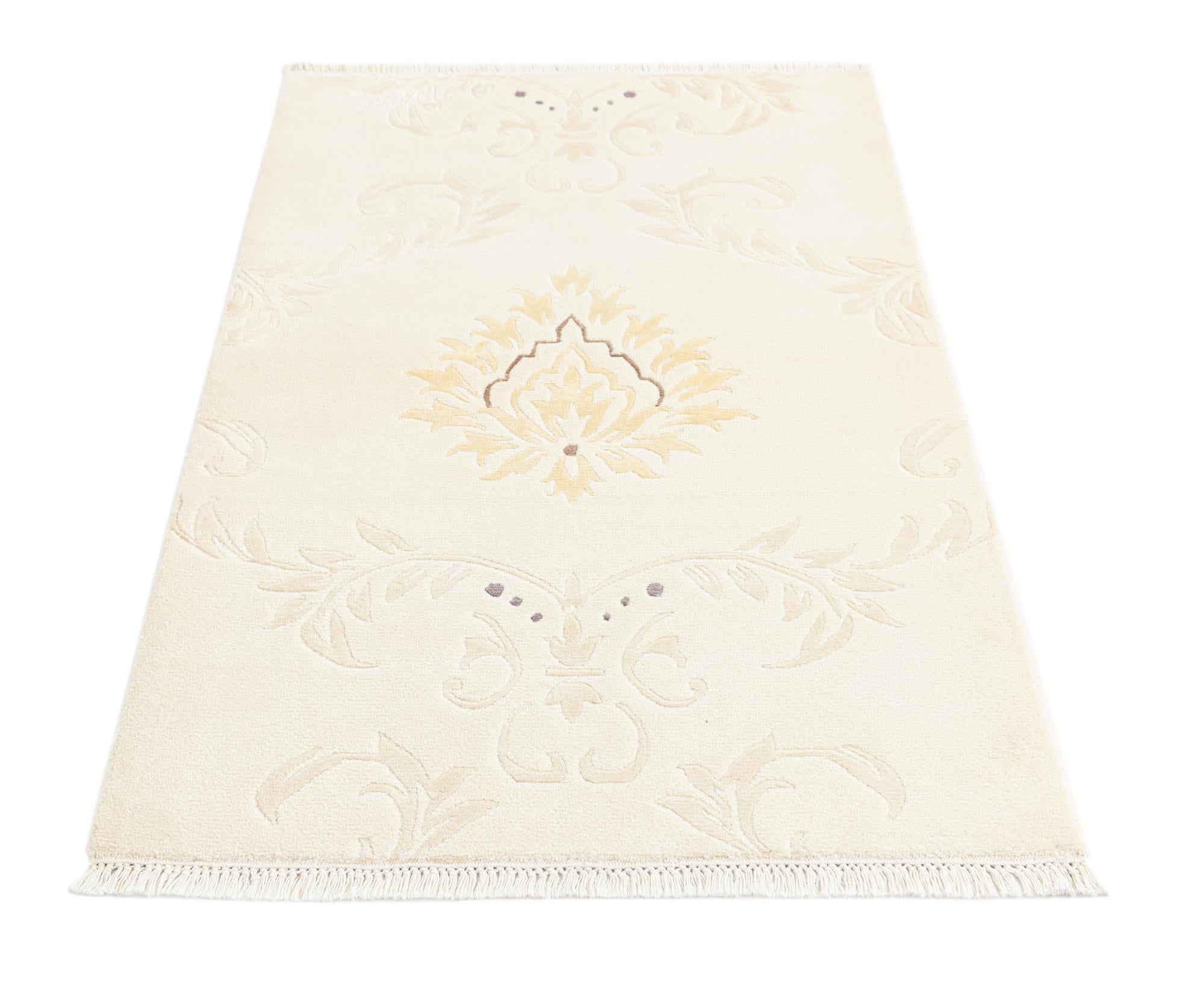 2' 7 x 4' 10 Hand Knotted Darya Rug