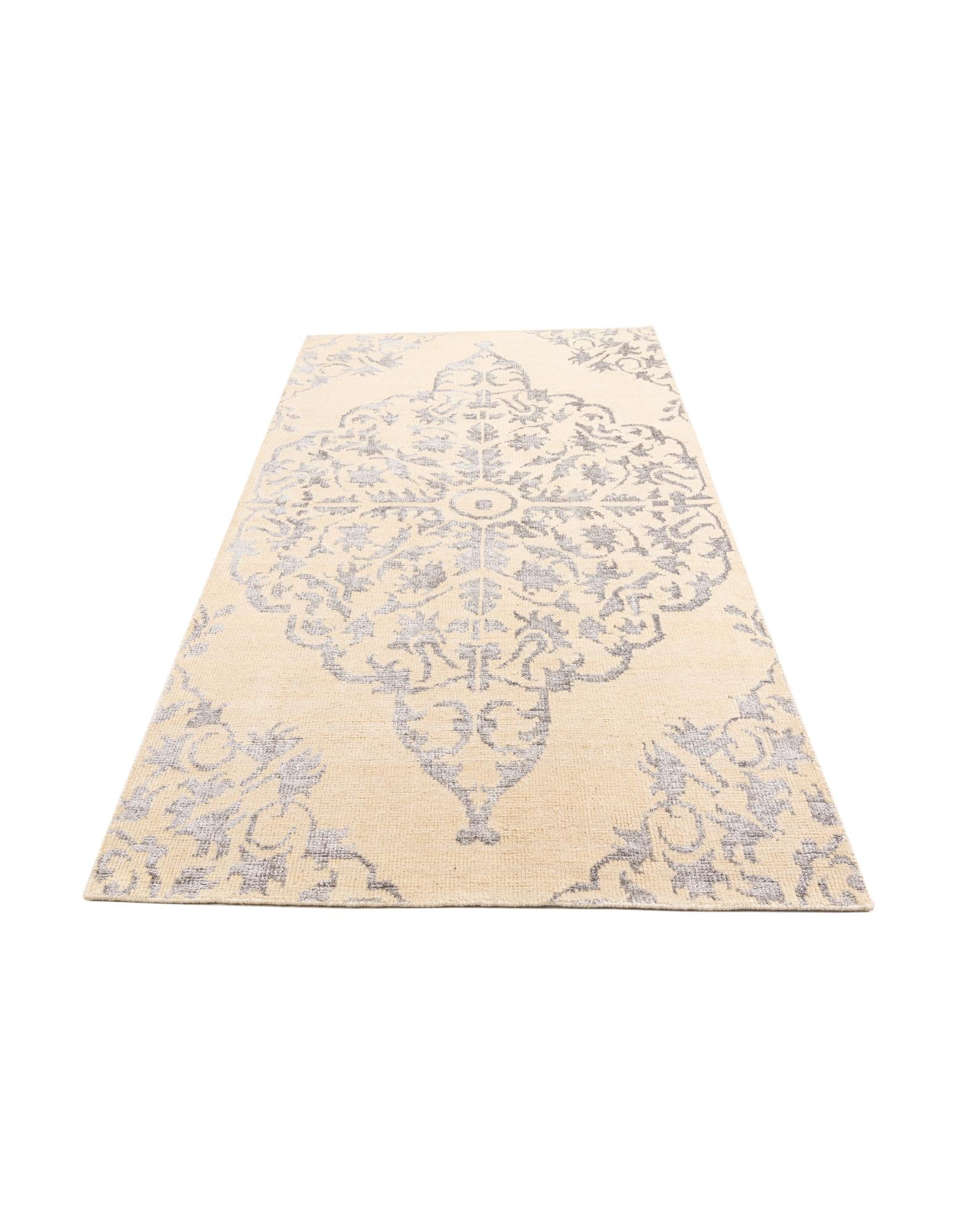 5' x 8' Hand Knotted Darya Rug
