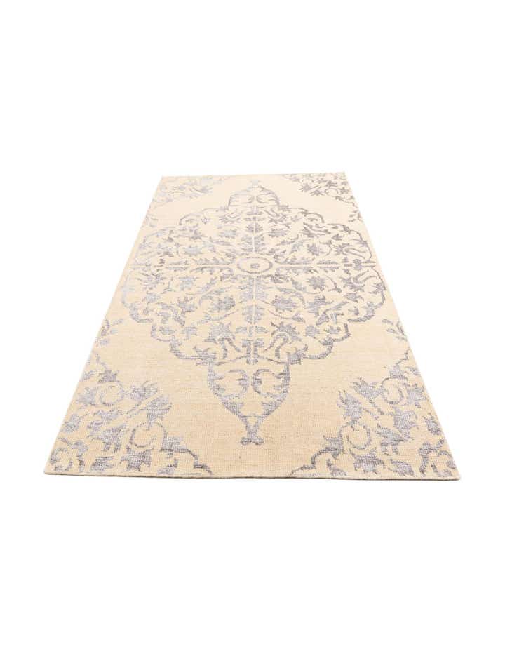 5' x 8' Hand Knotted Darya Rug