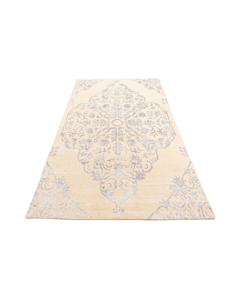 Detail image of 4' 10 x 8'  Hand Knotted Darya Rug