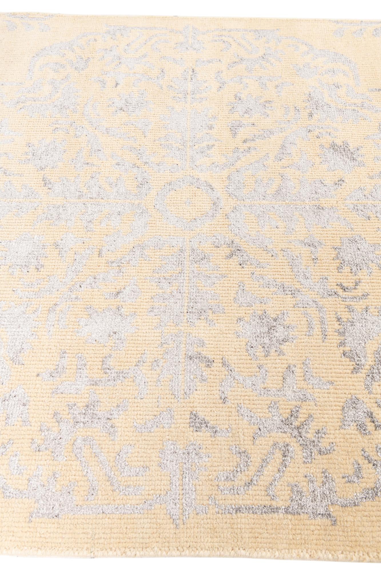 4' 10 x 8' Hand Knotted Darya Rug