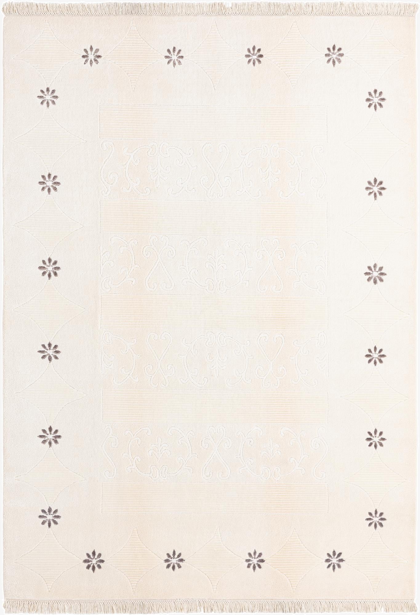 5' 7 x 8'  Hand Knotted Darya Wool Rug
