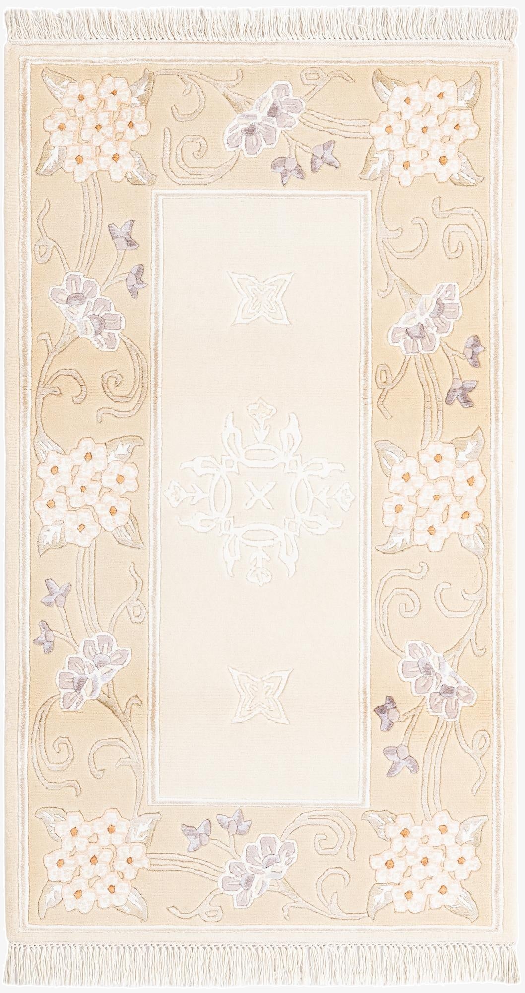 2' 8 x 4' 5  Hand Knotted Darya Wool Rug