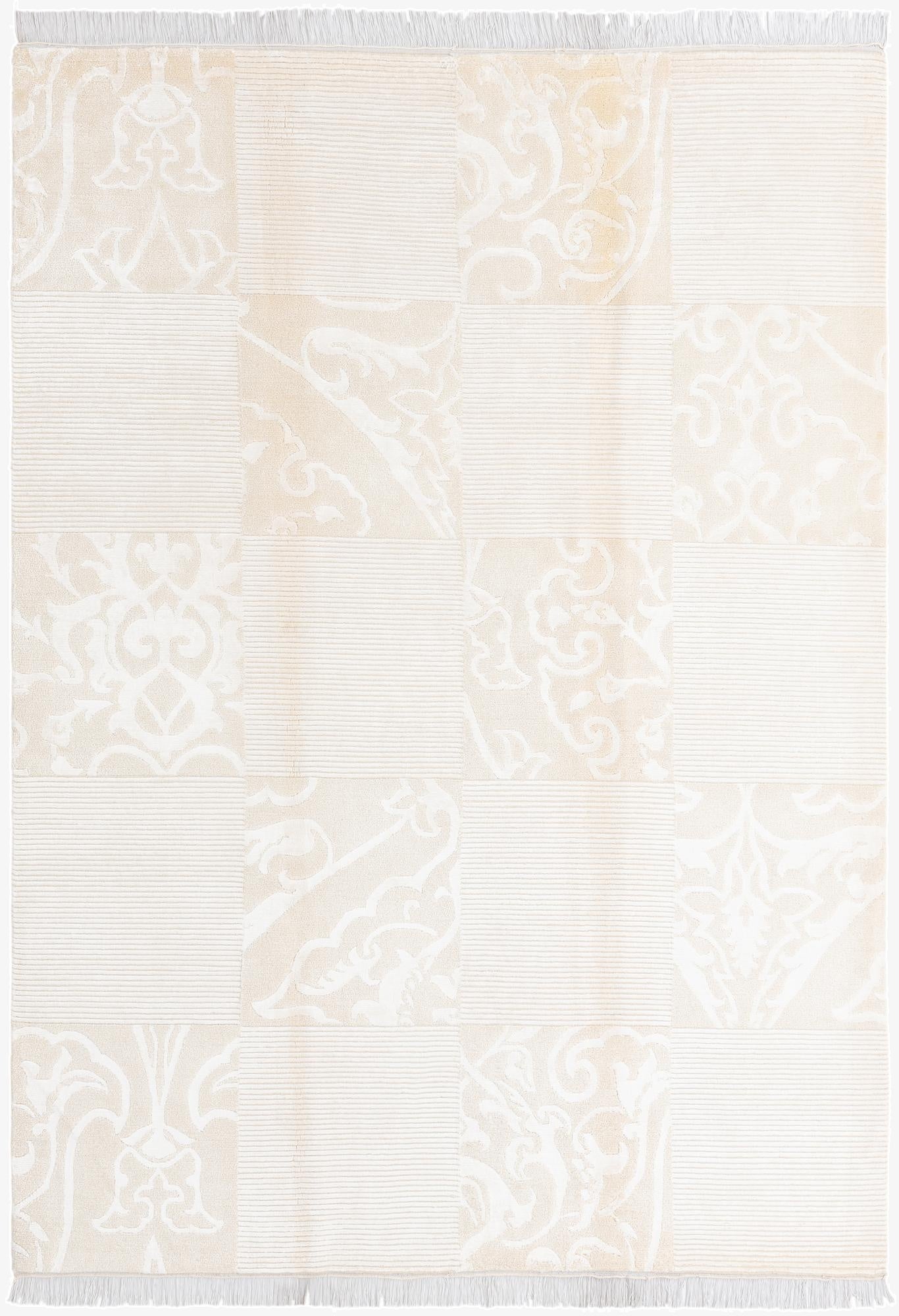 5' 7 x 8'  Hand Knotted Darya Rug