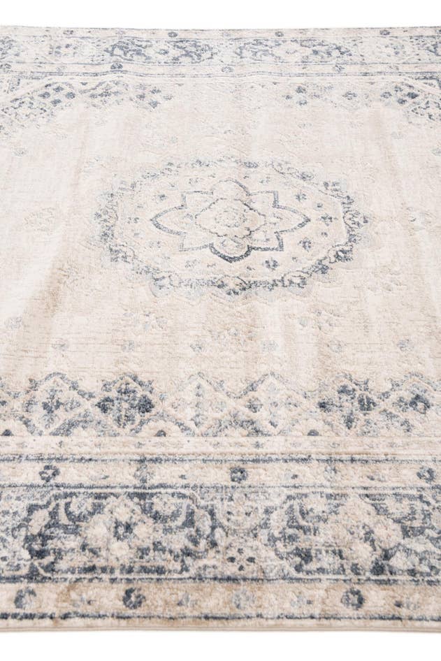 Detail image of 5' x 7' 7 Eliza Rug