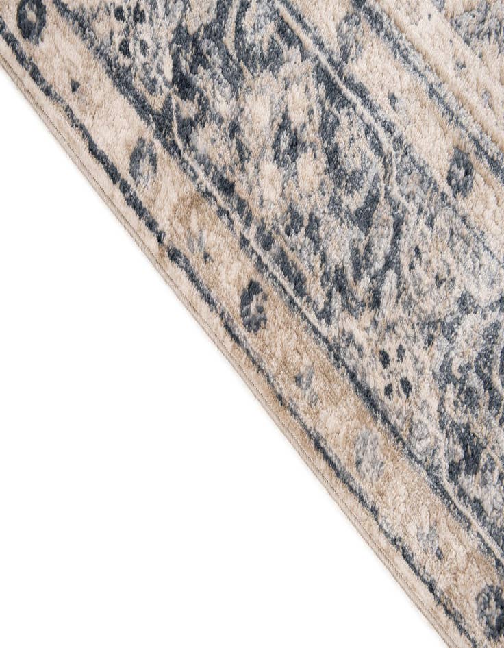 Detail image of 5' x 7' 7 Eliza Rug