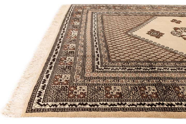 6' 5 x 9' 9 Hand Knotted Ferdos Persian Wool Rug