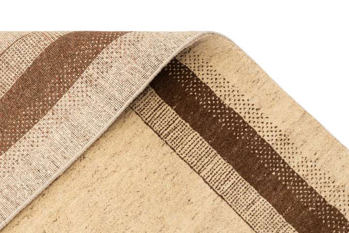 4' x 6' Hand Knotted Gabbeh Wool Rug