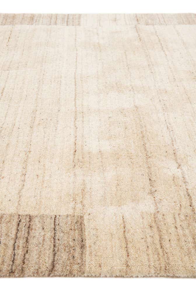 4' x 6' Hand Knotted Gabbeh Wool Rug