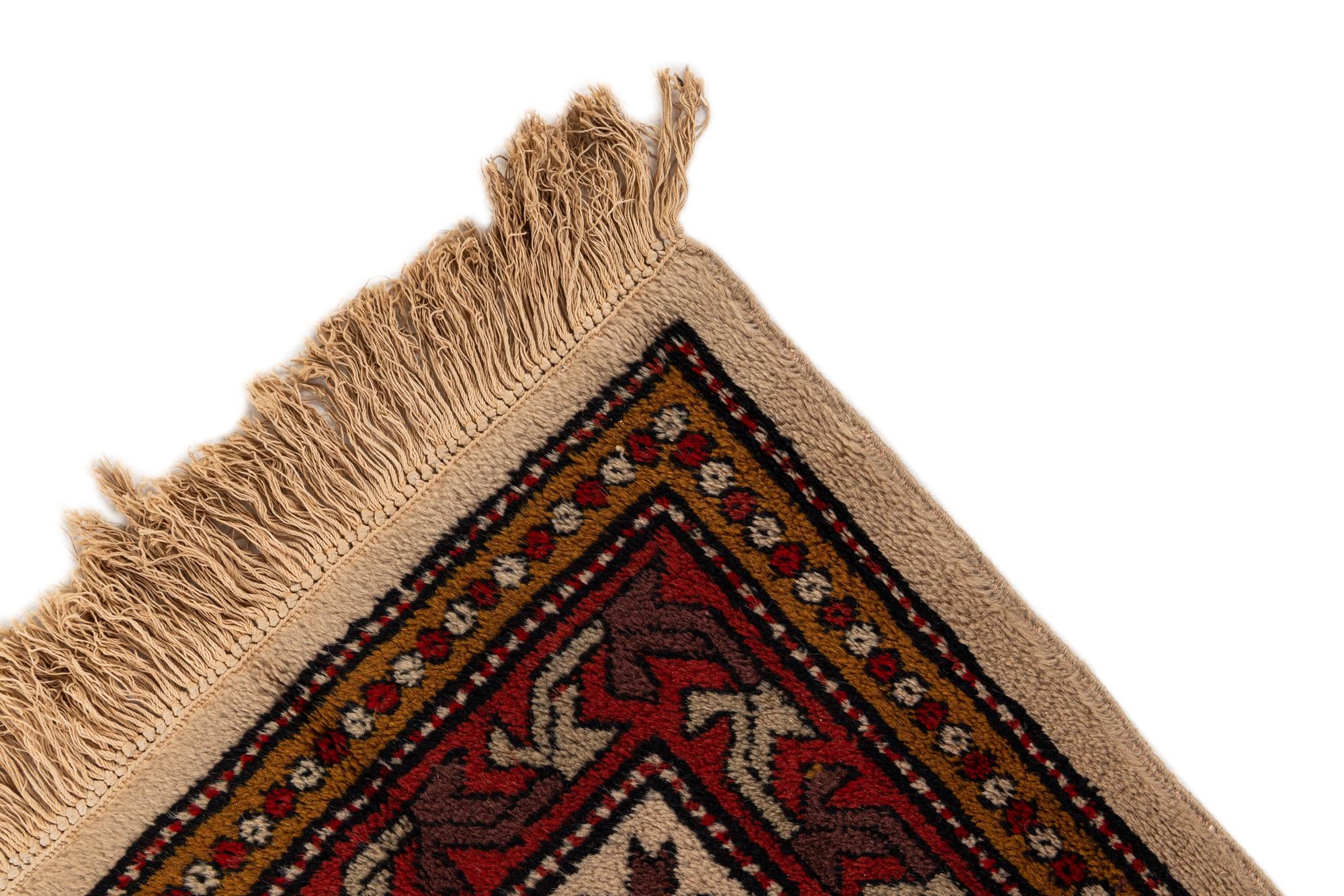 8' 5 x 10' 4 Hand Knotted Heriz Wool Rug