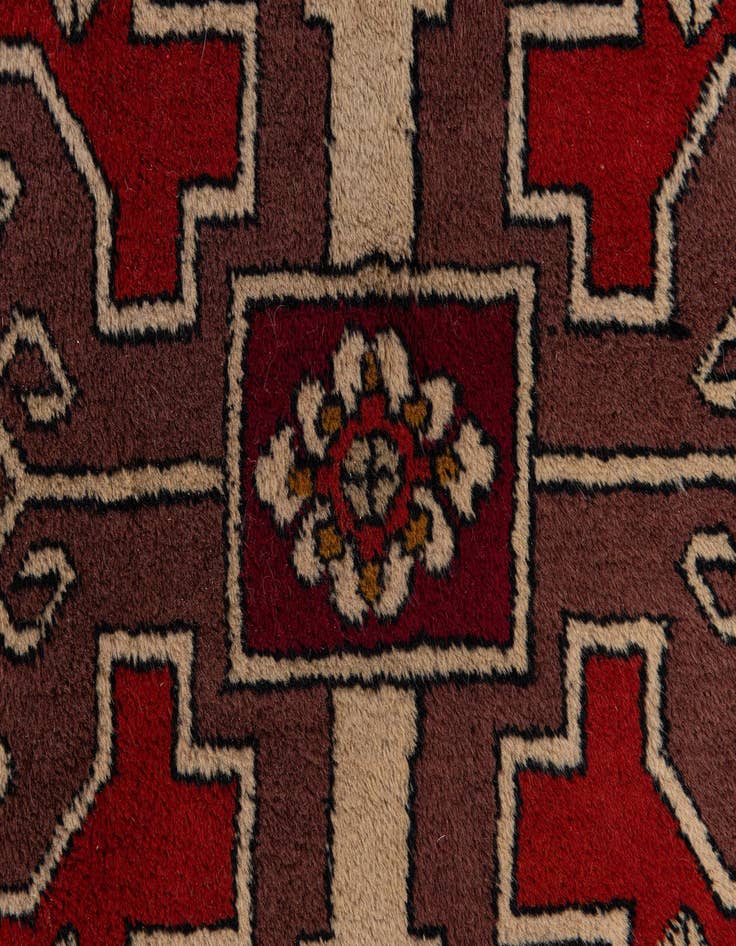 Detail image of 8' 5 x 10' 4 Hand Knotted Heriz Wool Rug