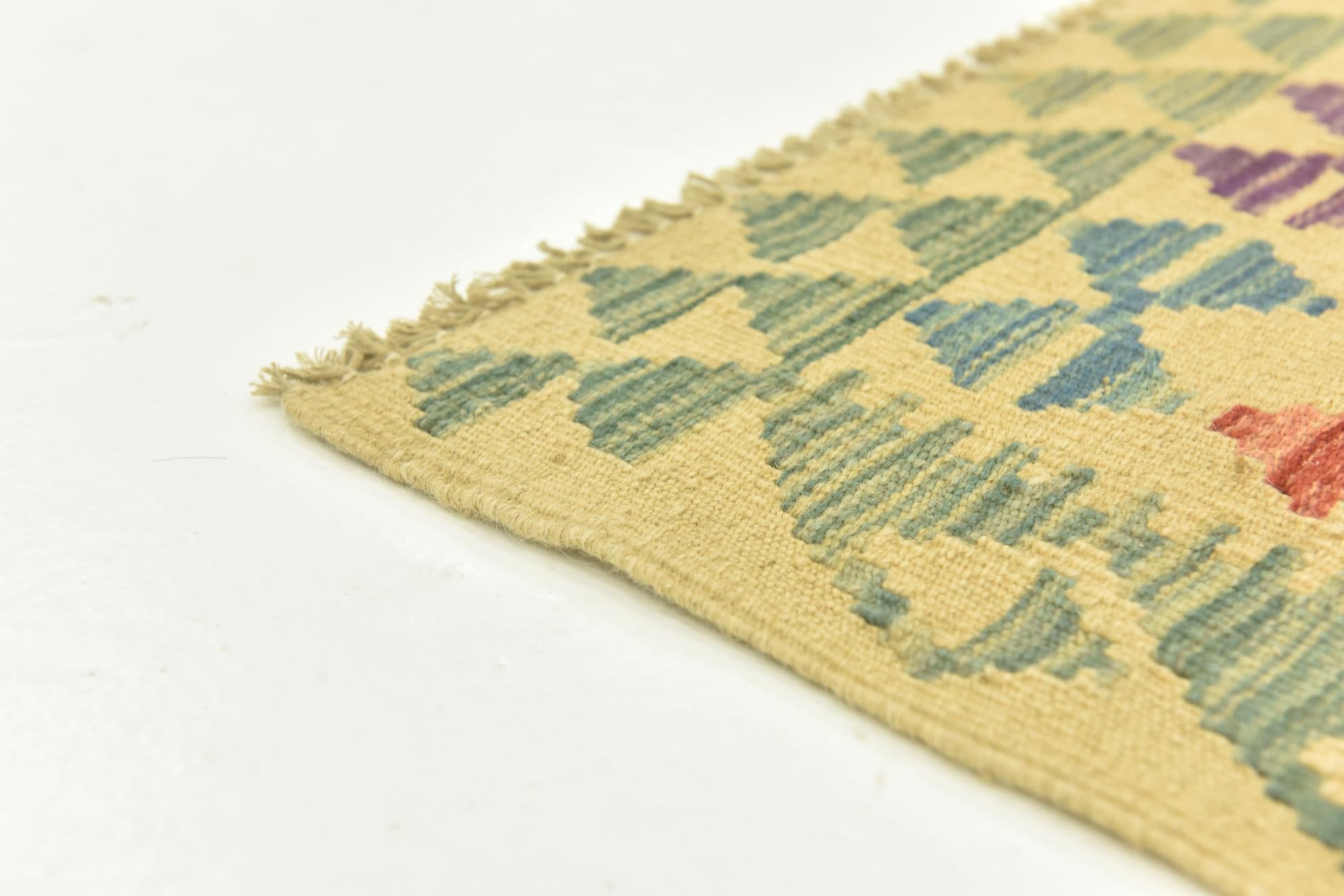 2' 9 x 4' Hand Woven Kilim Maymana Wool Rug